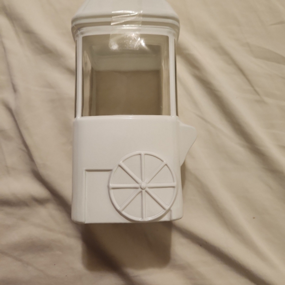 Target Bullseye playground gumball popcorn jar